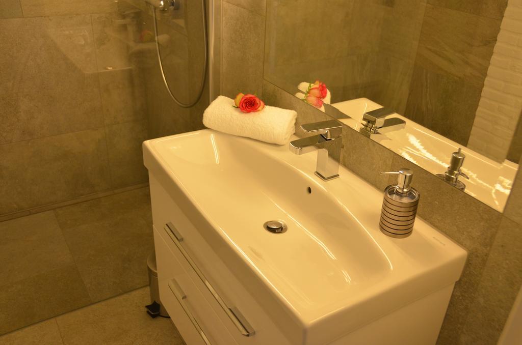 Apartamenty Adalbert Γκντανσκ Δωμάτιο φωτογραφία